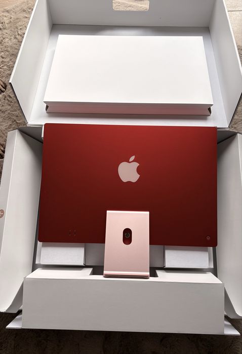 Продам iMac 24” M1, 2021