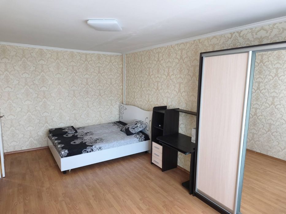 Продам 1-квартиру неподалік Новуса