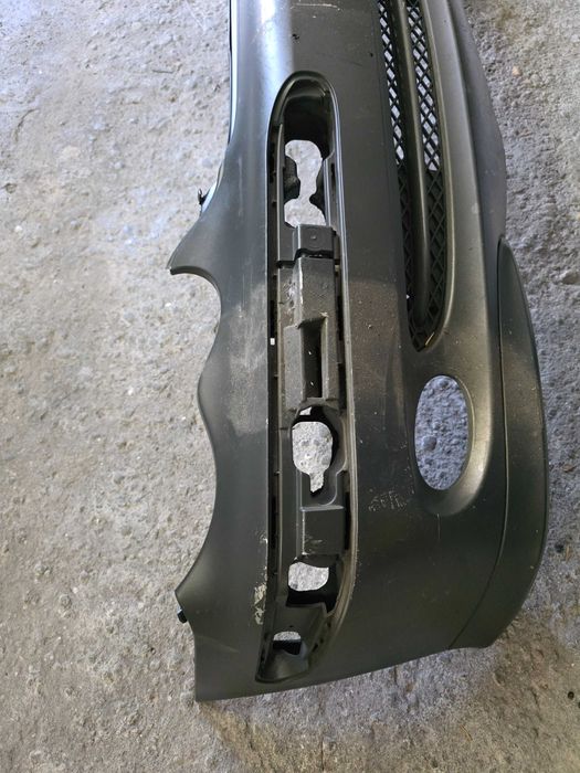 Para-choques frente Mercedes classe C 2000-2007