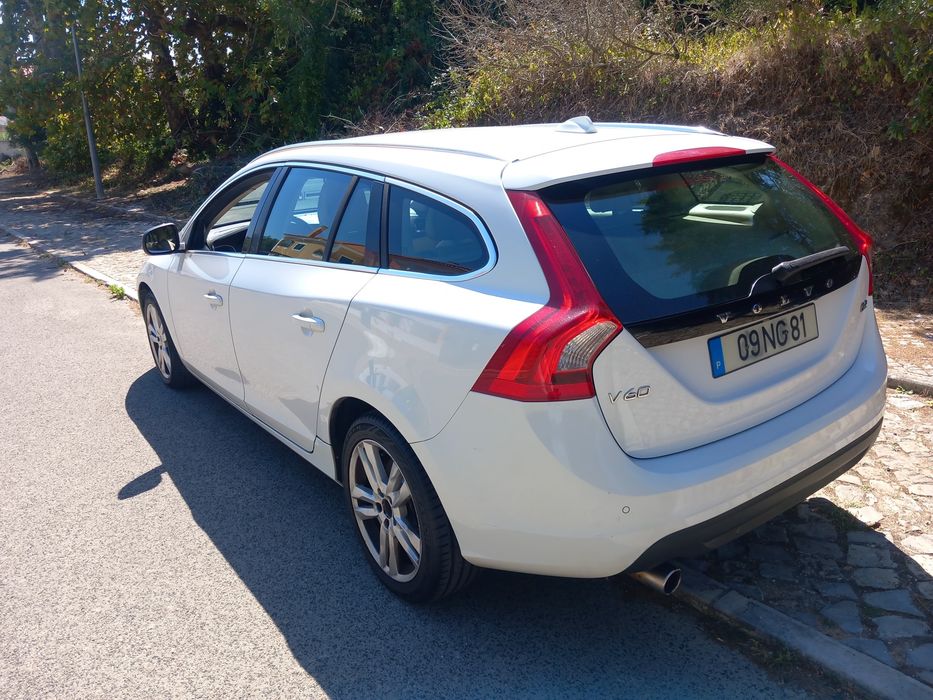 Volvo V60 D2 oportunidade — photo 3