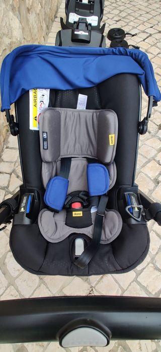 Carrinho bebé + 2 isofix Doona