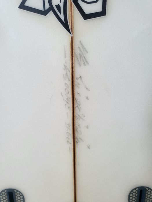 Surfboard Pukas "the roach"