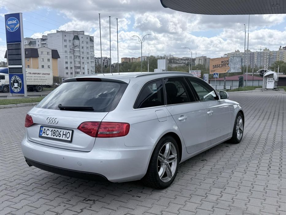 Audi A4–B8/8K-2009рік