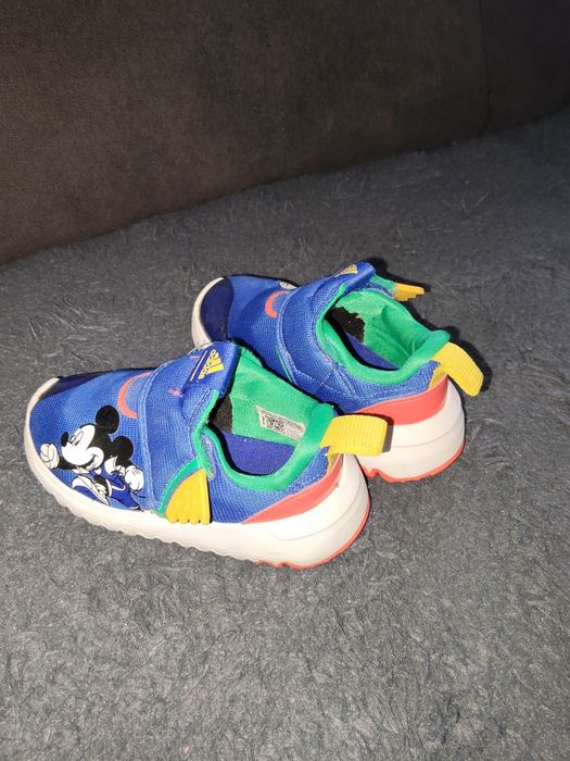 Buty adidas dziecięce