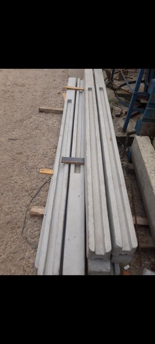 Стовп з/б.L=2,4м- 240грн.  Столешниця бетонна.
