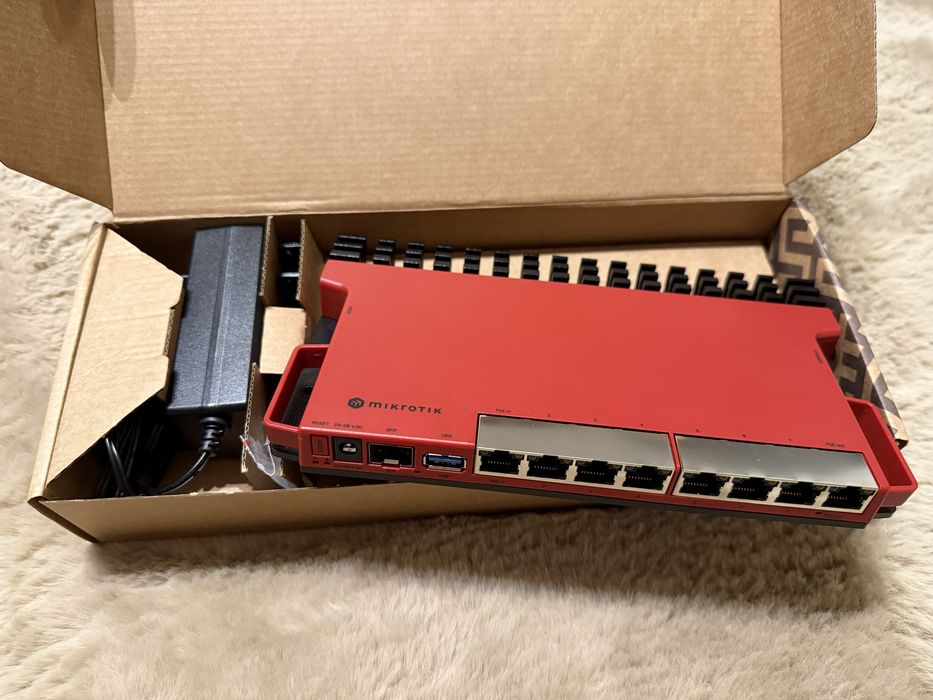 Mikrotik L009UIGS-RM