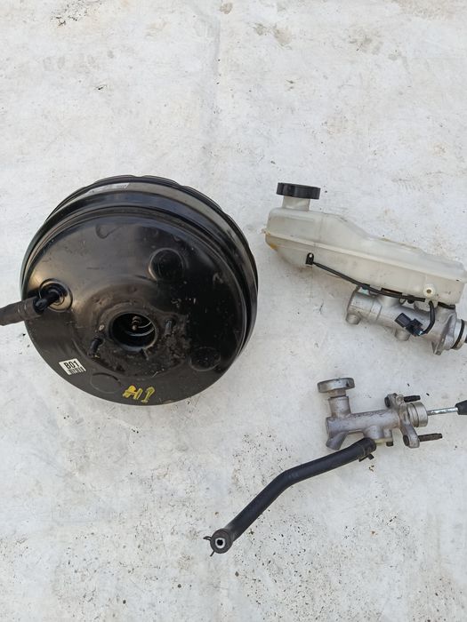 110 тис.км вакуум  головний тормозний Hyundai H1 2010 вакуумный насос