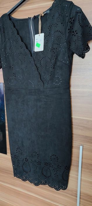 Sukienka czarna  mini .