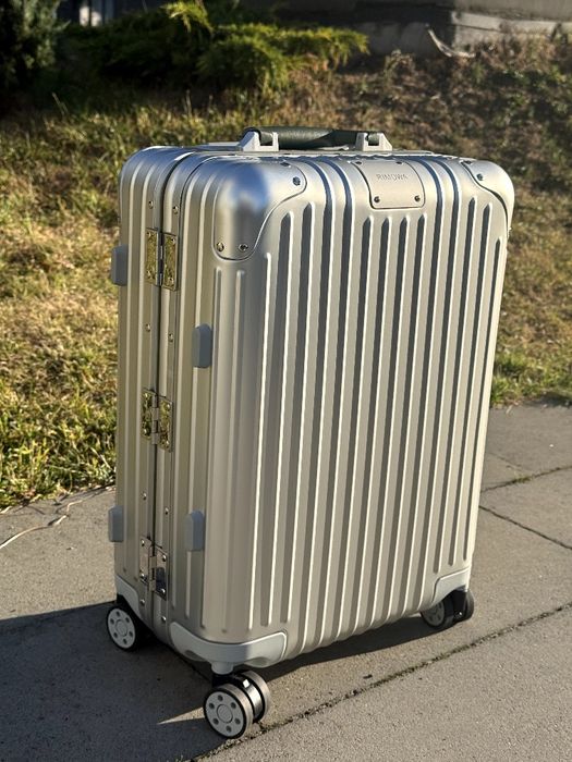 Валіза Rimowa Twist Cabin Olive /валіза алюмінієва /чемодан для ручной клади