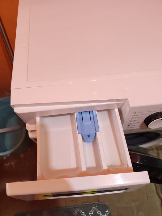 Продам стиральную машину