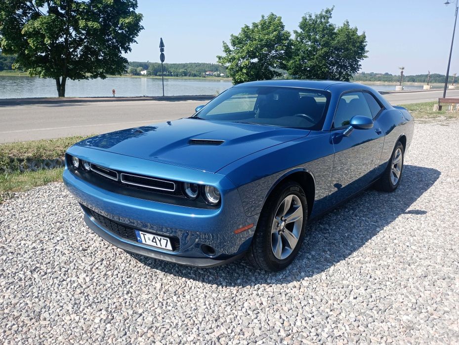 Dodge challenger 3.6 sxt