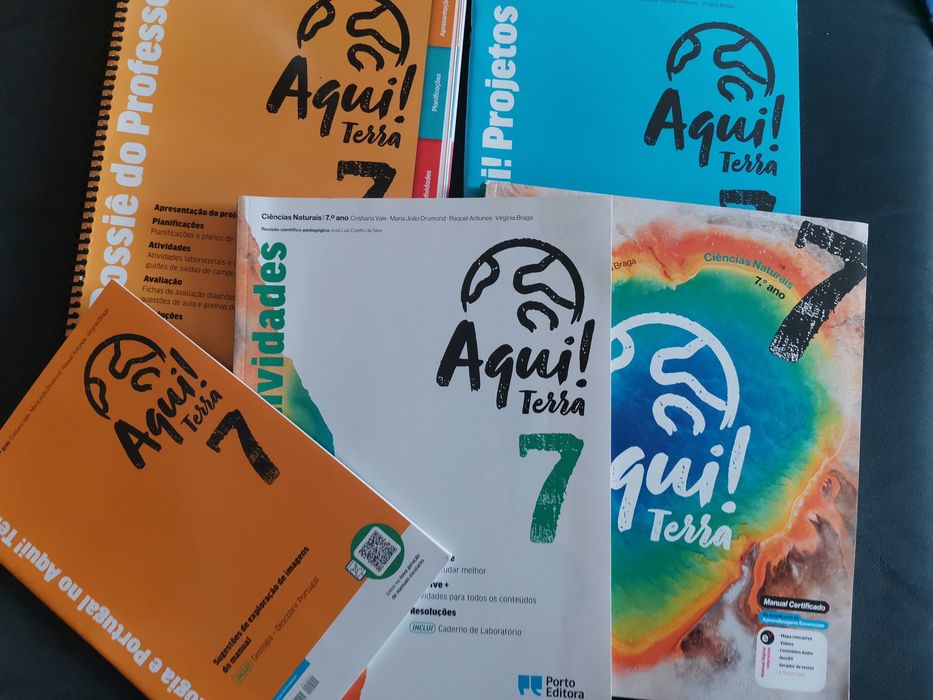 Manual novo Ciências Naturais 7°ano "Aqui Terra"
