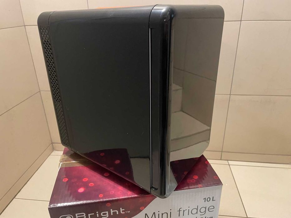 Minilodówka 10 l 12/230 V 3 kg turystyczna