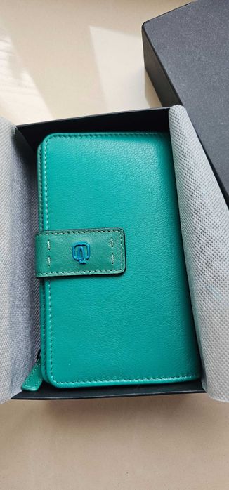 Брендовий шкіряний гаманець Piquadro