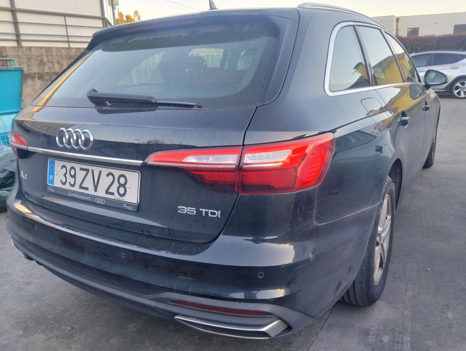 Audi A4 Avant 35 TDI