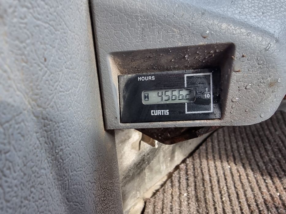 Продам фронтальный погрузчик Doosan DL 200 , 2010 г