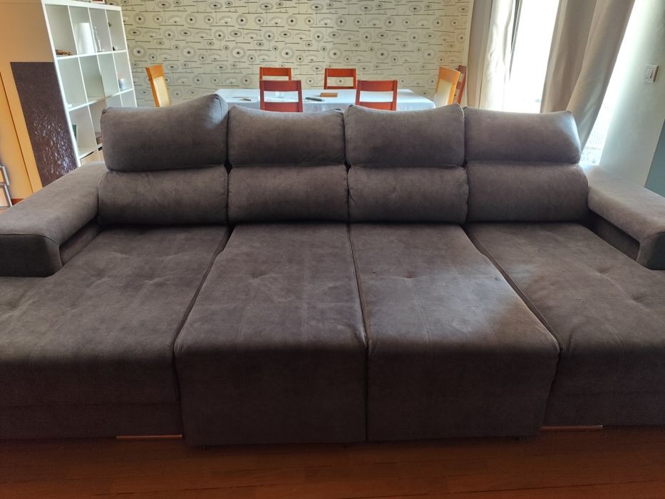 Sofá cama com chaise long