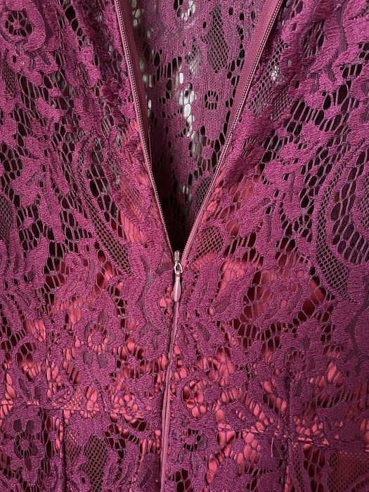 Жіноча шикарна сукня