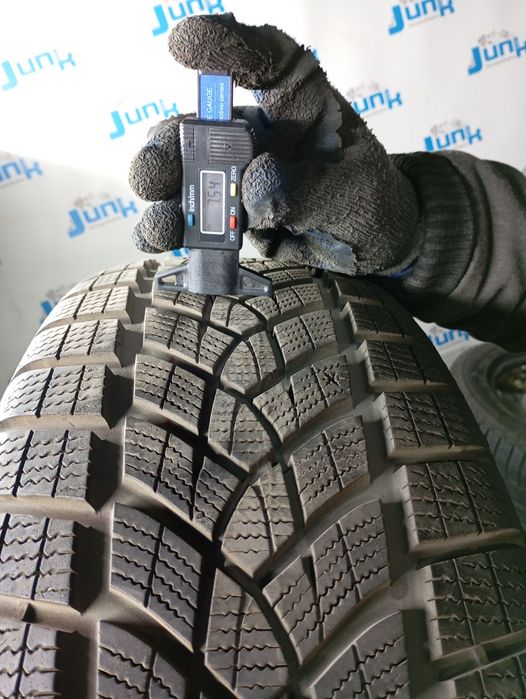 Шини Goodyear UltraGrip Performance Gen-1 225/55 R19 99V Б/У 7,5 мм