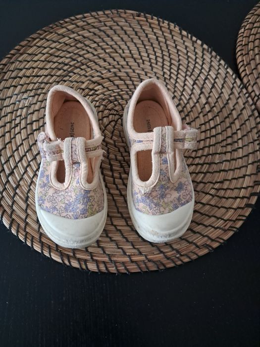 Trampki Reserved r.24/25