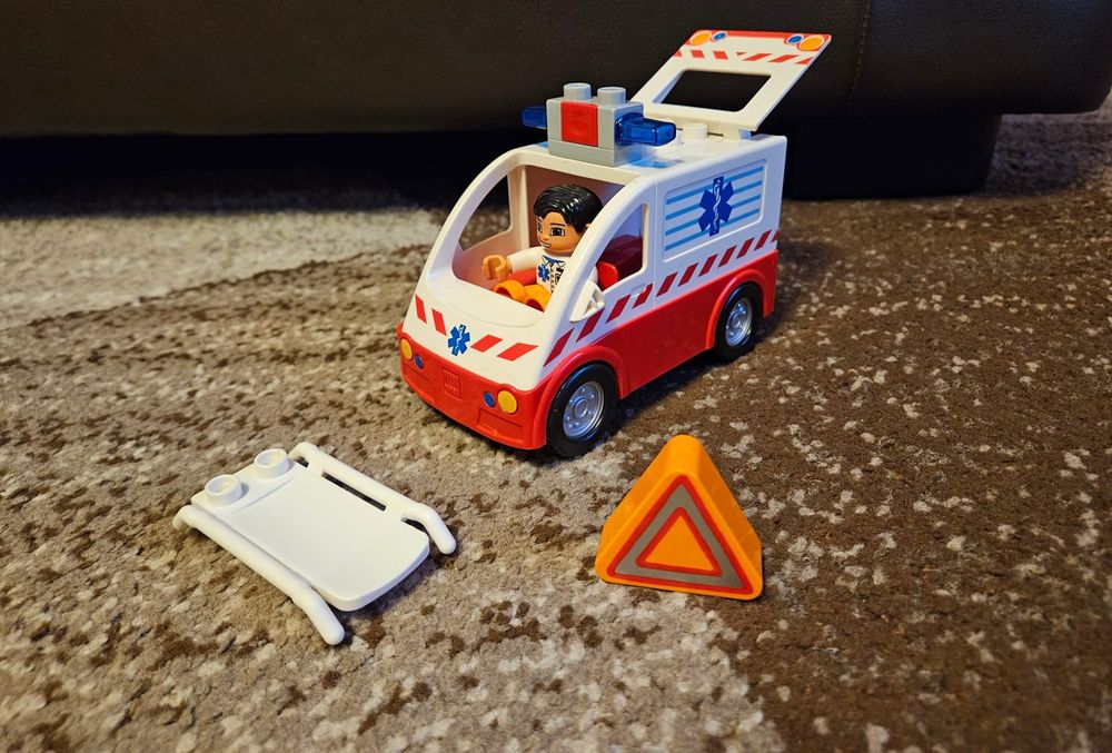 LEGO Duplo karetka 4979