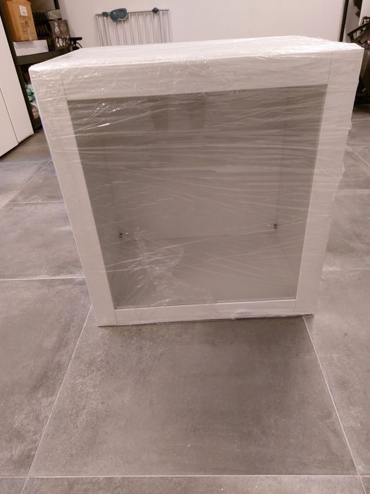 Combinação armário/estante chão ou parede ikea