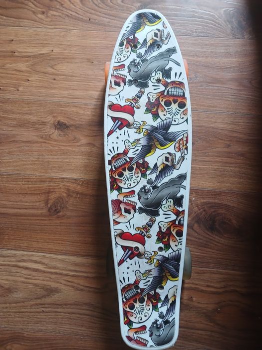 скейт пениборд полностью новый с ресунком