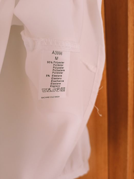 Camisa branca Donetes