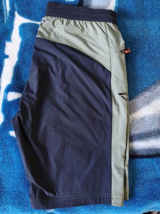 Spodenki Dynafit Traverse Dynastretch  M  nowe