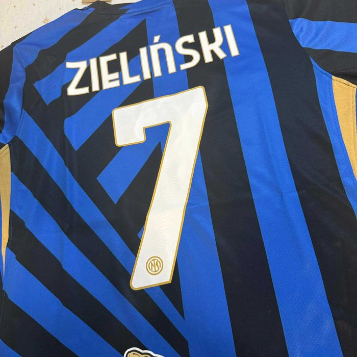 Koszulkda domowa 25/26 Inter Mediolan Zieliński 7