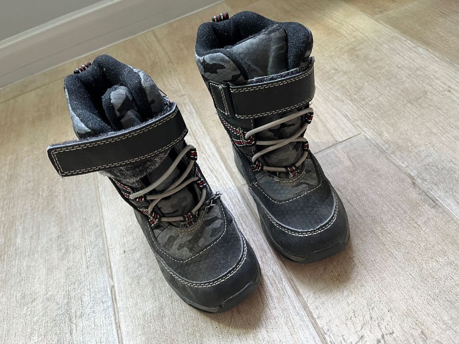 Зимові ботинки Carter’s