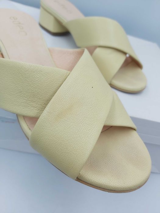Buty klapki zamszowe edeo cytrynowe skorzane rozmiar 38 żółte