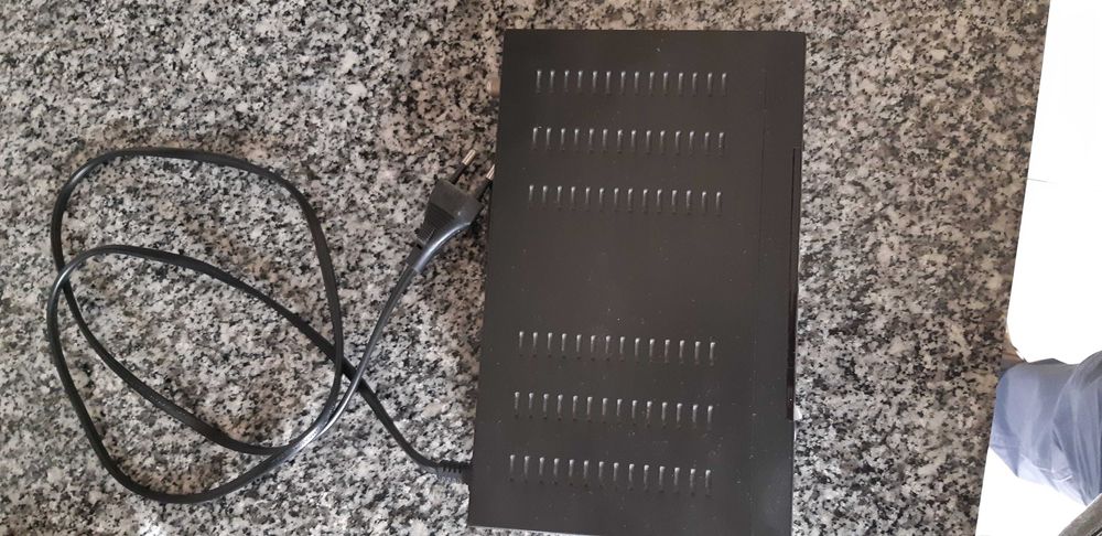 Receptor de Sinal de Satélite Digital