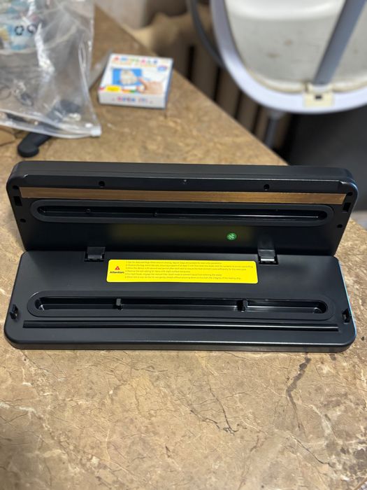 Вакууматор Vacuum Sealer з HD-дисплеєм