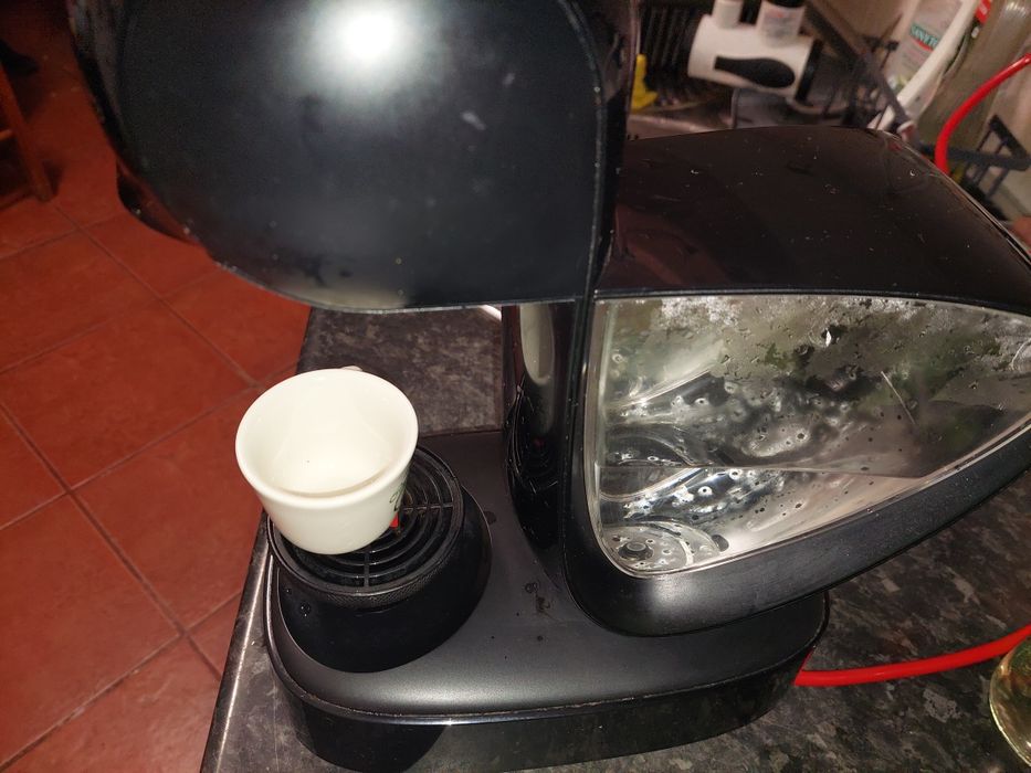 Maquina de café dolçe gusto