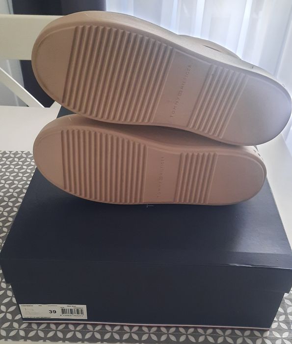 Tommy Hilfiger - NOWE śniegowce rozm.39