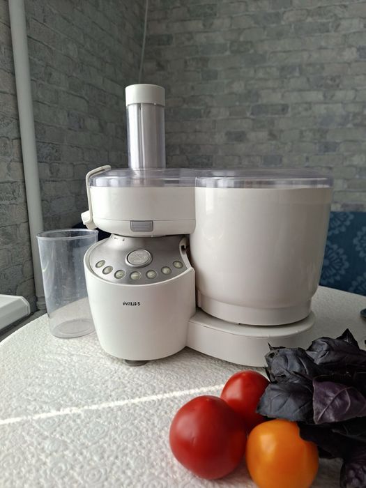 Кухонний комбайн Philips HR7768