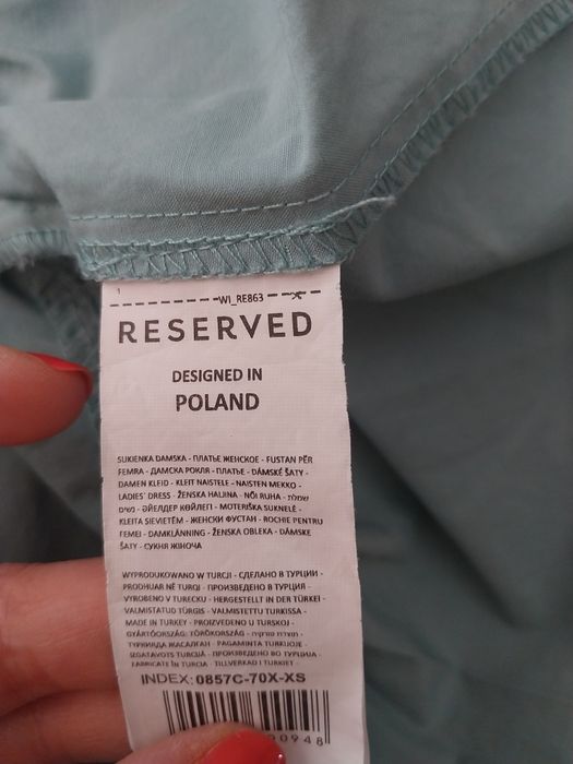 Oversaizowa sukienka Reserved