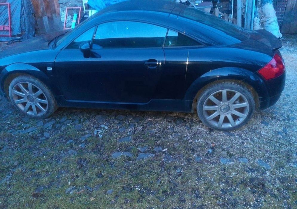Ćwiartka błotnik tylny dach Audi TT 8N