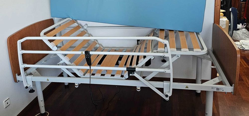 Cama articulada eléctrica
