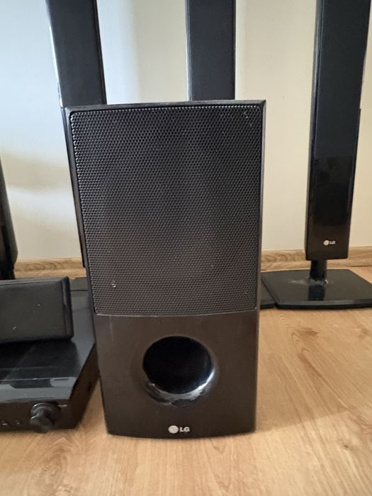 Kino domowe LG SH95TA-W