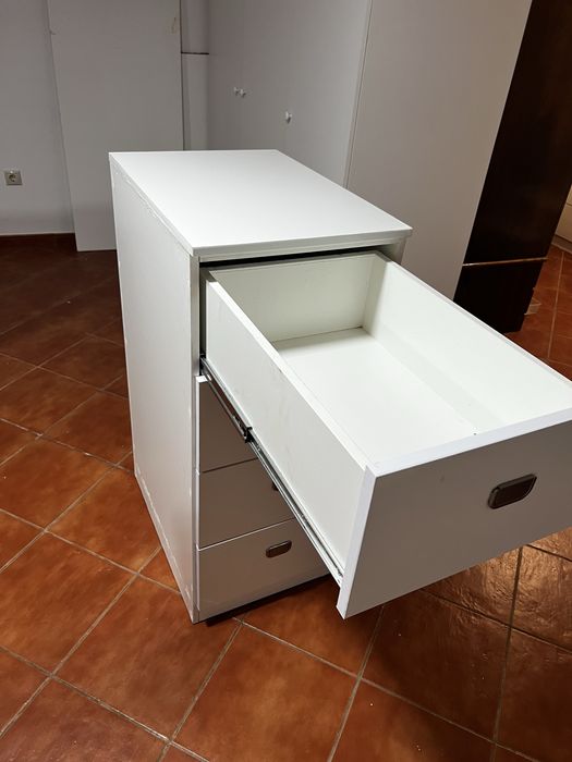 Movel de sala / corredor