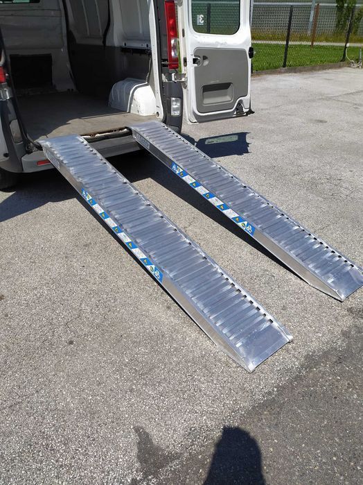 Najazdy aluminiowe 1m-5m do 25t. Włoska jakość,dostawa,znak CE