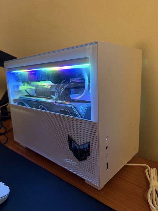 Pc gamer ryzen 7 3800x + amd 6600xt 8gb + 16gb de ram