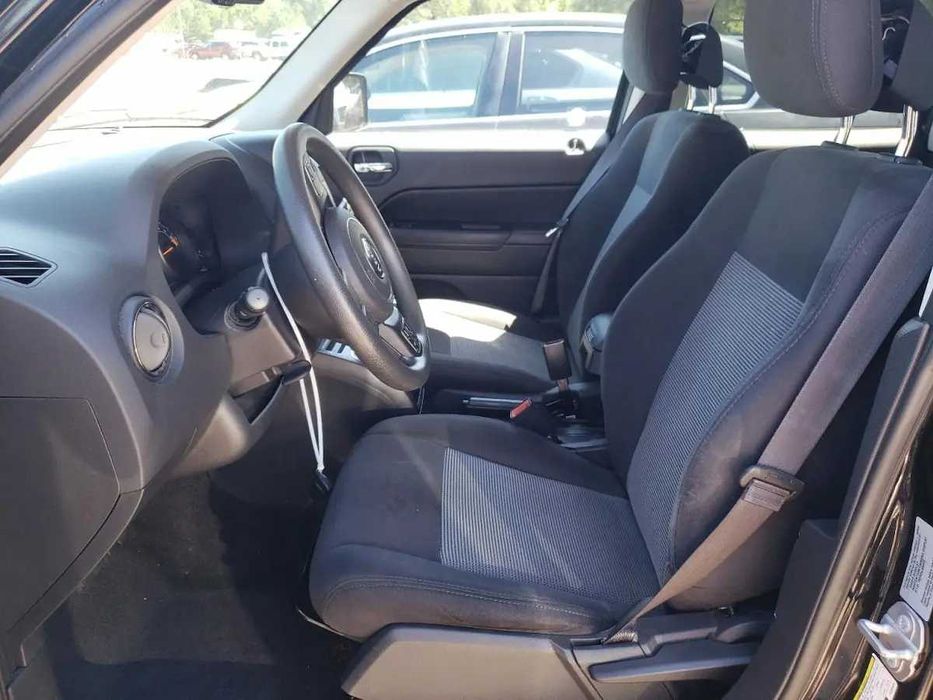 Бампер Jeep Patriot розборка шрот
