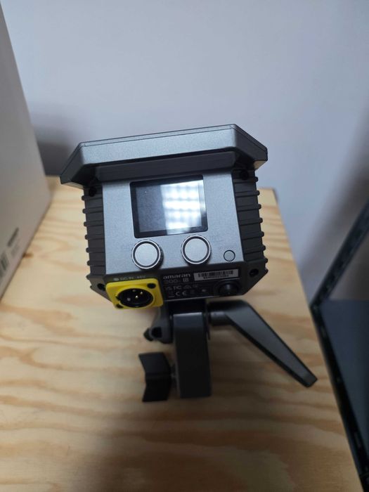 Amaran 200x S — Luz LED de Vídeo Bicolor