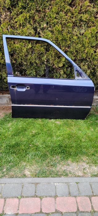 Komplet Drzwi 366 AZURITBLAU Mercedes Benz w124