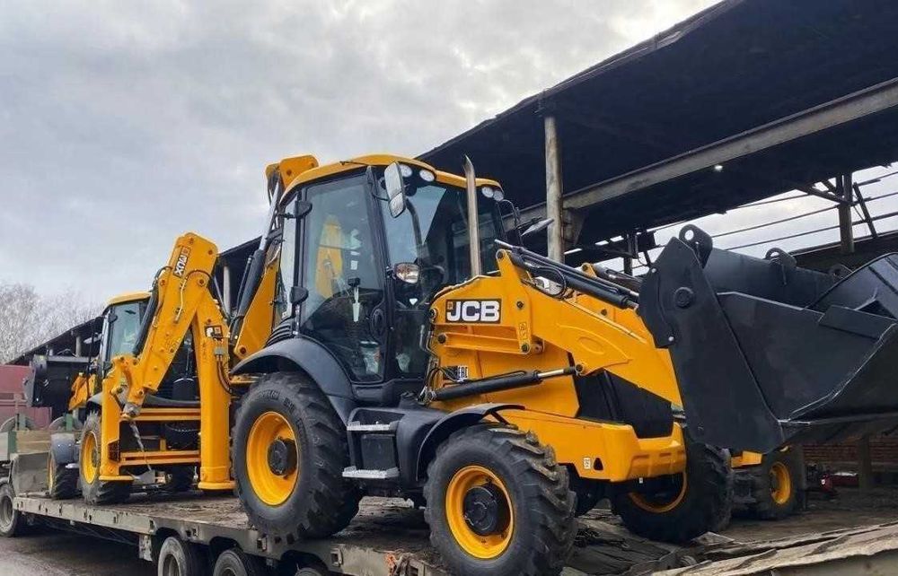 Оренда спецтехніки: Самоскид Міні-екскаватора Бобкат Екскаватор