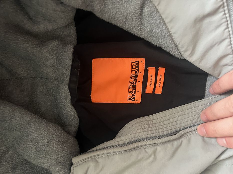 Продам анорак NAPAPIJRI