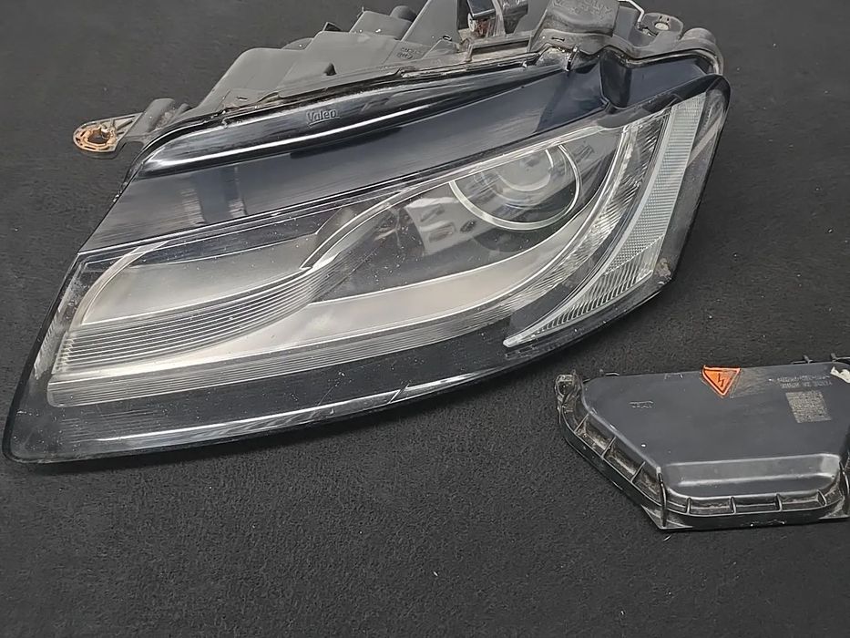 Farol xenon frente esquerda original audi a5 b8 8T 2008- EPC